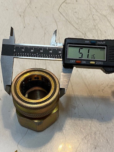 2 Quantity of PHC-16 Multi-Purpose Hydraulic Quick Couplings 29mm ID (2 Qty)