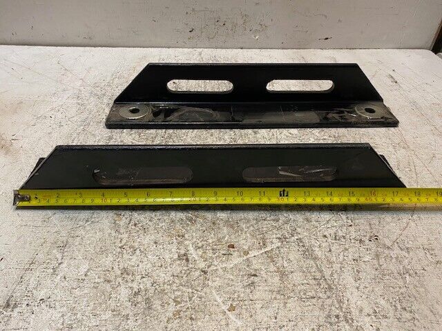 Pair of Mounting Frame Rail Brackets 18" Long 2-7/8" Wide 2-7/8" Tall 20mm Bore