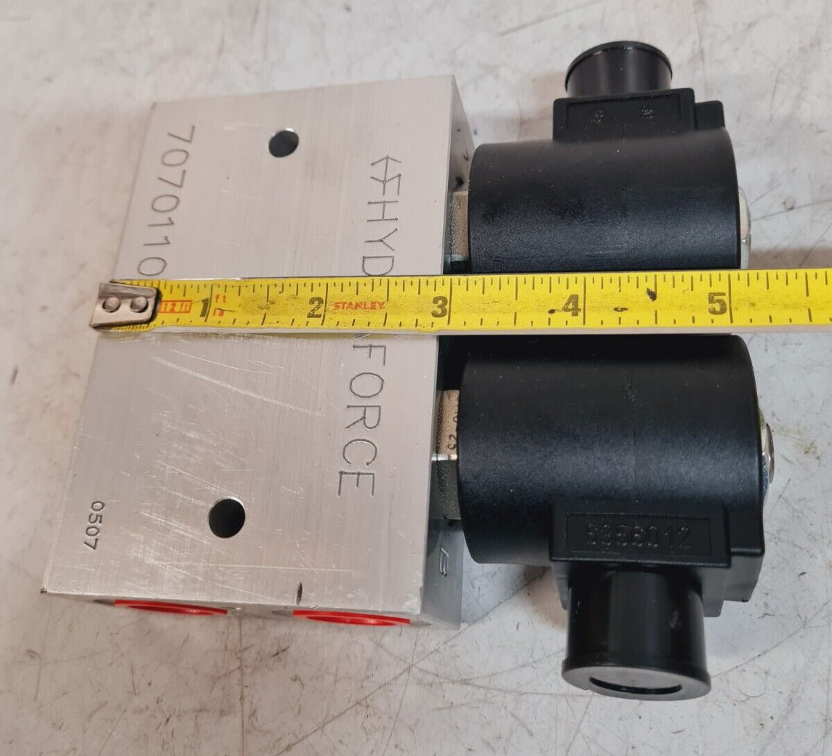 Hydraforce Womac Machine Supply Valve Part Number 7070110.2 | 889000042 | 12VDC