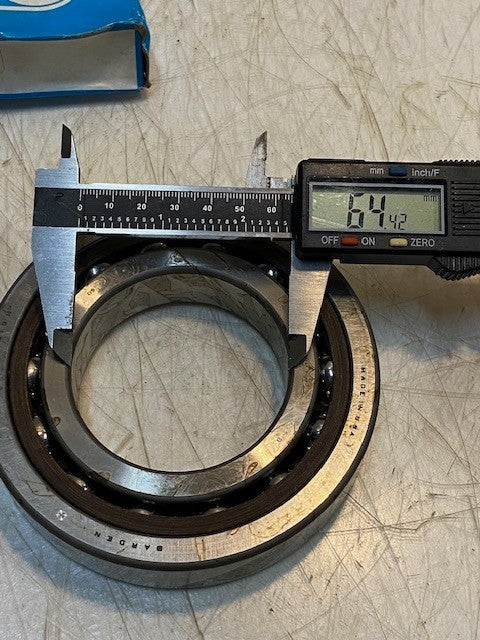 Barden Single Row Angular Contact Thrust Bearing 7213-CTP4GA, 213H, 64x120x23mm