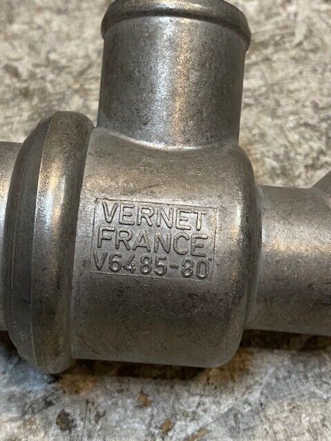 Vernet Engine Coolant Thermostat V6485-80 | 11606021743 | 3310.80