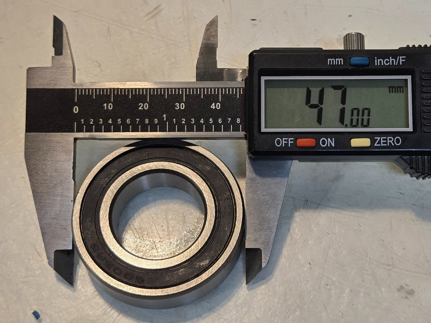 7 Quantity of Ball Bearings 6005RS | 47 mm OD x 25 mm OD x 12 mm Thick (7 Qty)