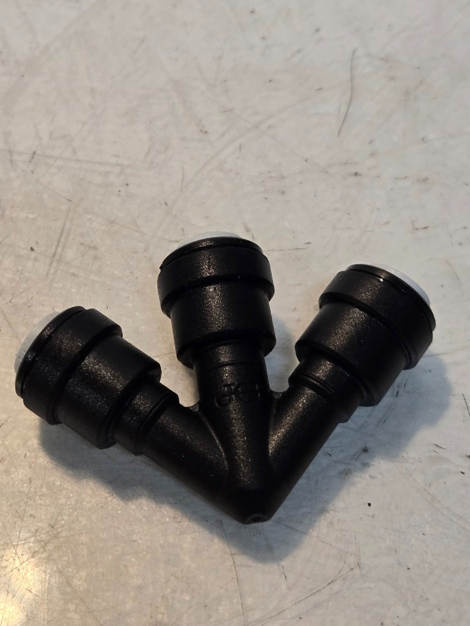 9 Quantity of John Guest NC2522 1/4" W Connectors for Delta 62033 (9 Qty)