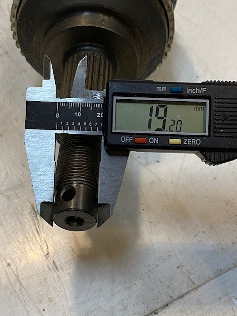 Drive Shaft P04641855AE | 26-1/2" Long 19mm End 27mm Shaft 27mm End 25-Spline
