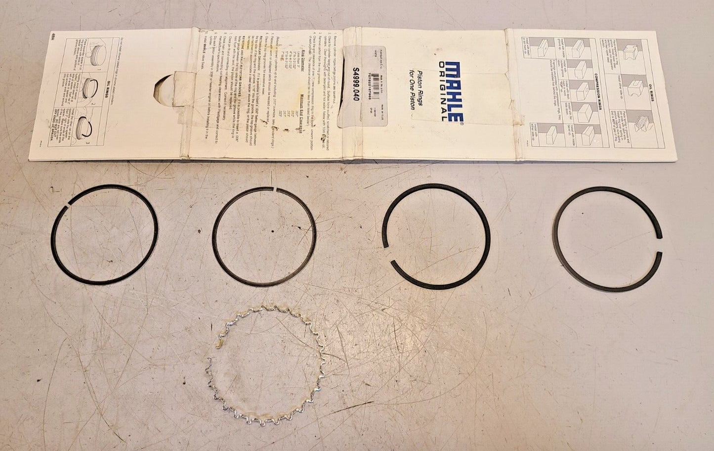 Mahle Piston Ring Set S4999.040
