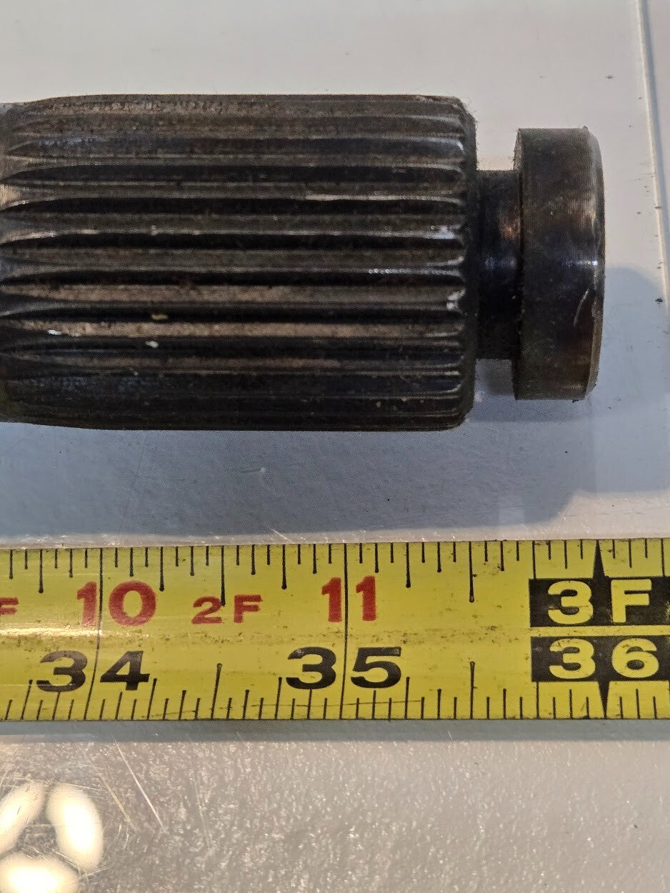 Axle Shaft 4310413-R | 29013 | 53153 | 36" Long 5x114mm Bolt Pattern 31 Spline