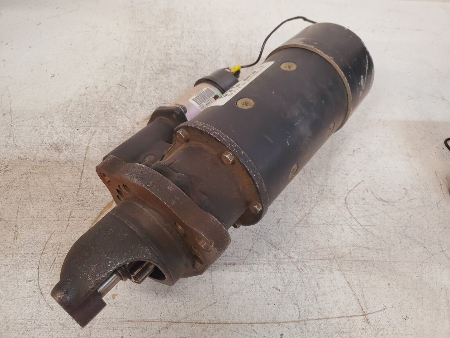 S&N Starter for a Commercial Truck 593 V12 | 11 05 | 741198 | 16946861