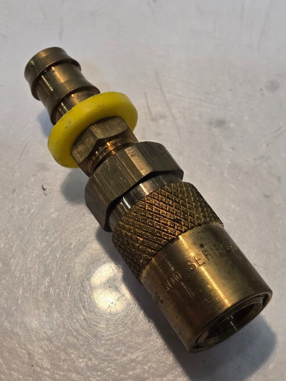 2 Quantity of PPE 300 Series 1/4" Quick Connect Fittings 3/8" Push-Lok (2 Qty)