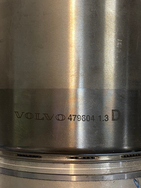 VOLVO 479604 1.3 Piston & Cylinder Sleeve Kit | 5090203 | 44/30 | 14" Long