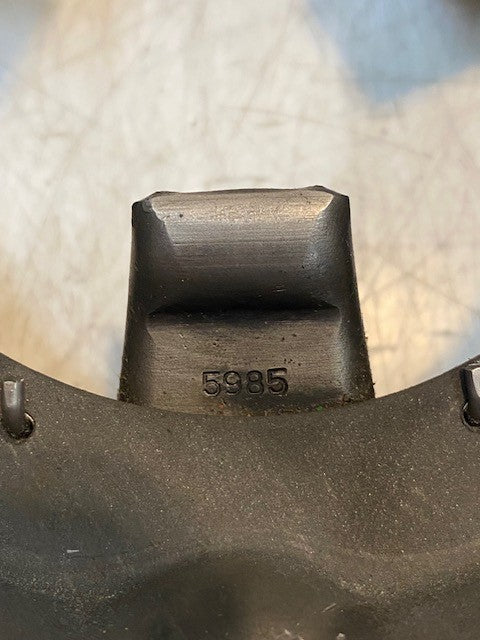 Borg & Beck 5985 | 11171 | 0358 | 9-Lug Clutch Pressure Plate