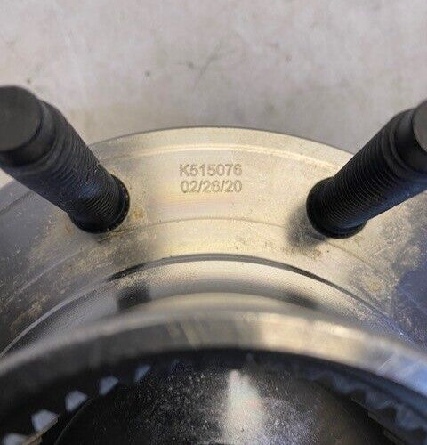 K515076 Wheel Hub & Bearing Assembly 8 x 170mm Bolt Pattern
