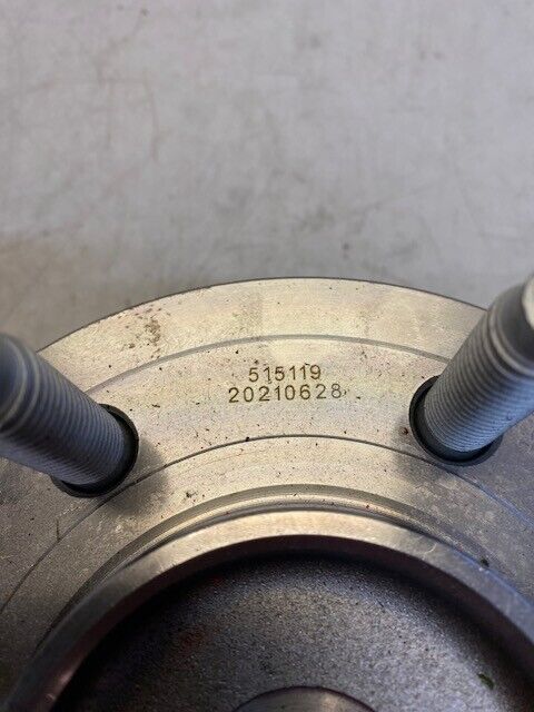 Moog Wheel Bearing And Hub Assembly 515119 | 6x135mm Bolt Pattern