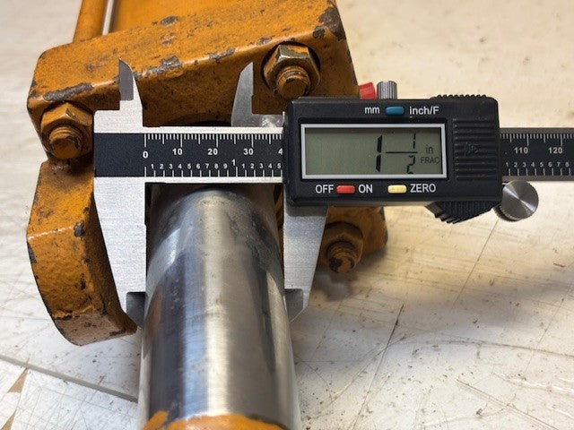 Hydraulic Steering Cylinder for Case | 1986518C2