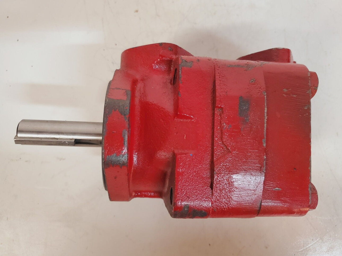 Benchmark Hydraulic Pump 399722X | V201S12S1C11