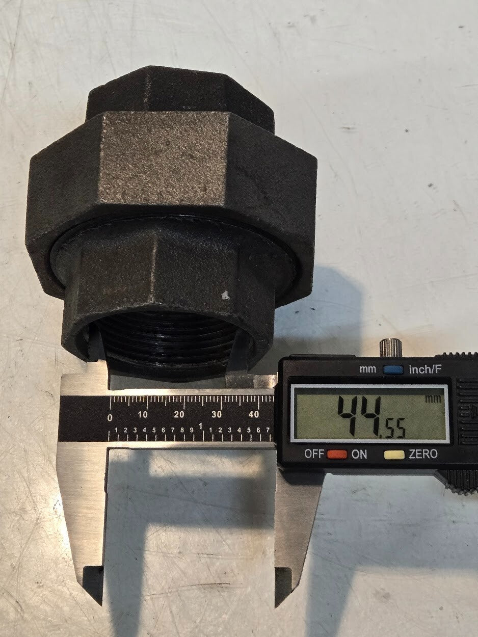 10 Quantity of Flagg 250 1-1/2 Inch Black Pipe Unions | 3-1/4" Hex Nut (10 Qty)