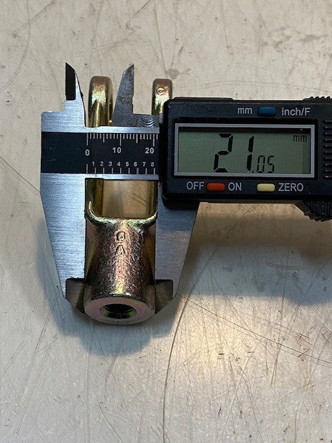 4 Qty of Yoke Clevis Ends 6A | 045720-7620 | 3-3/8" L 13mm Bore 8mm ID (4 Qty)