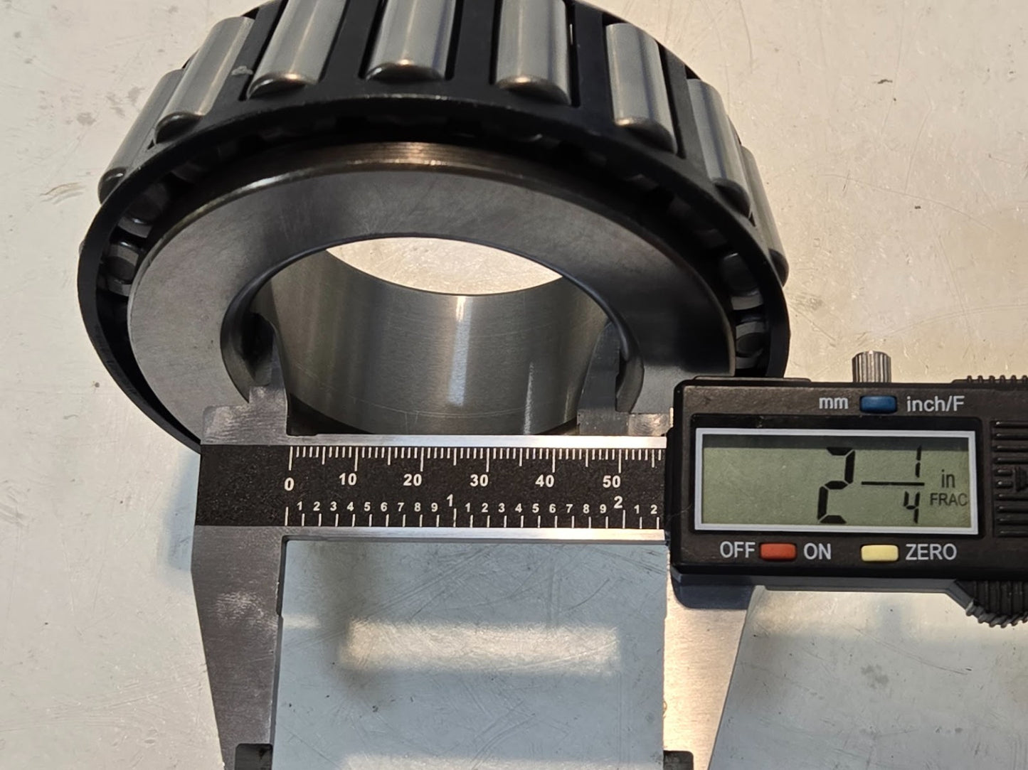 National Tapered Roller Bearing Cone 555S | 13 AH | 2-1/4" Bore 37.25 mm Thick