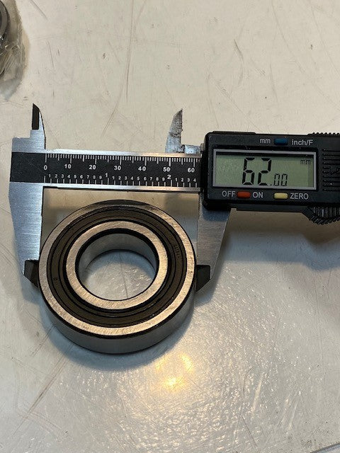 3 Quantity of SKF Explorer Deep Groove Sealed Ball Bearings 6206-2RS1 (3 Qty)