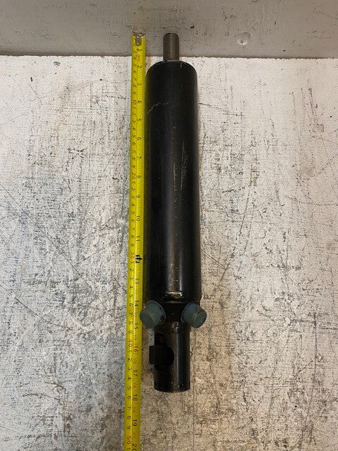 Hydraulic Cylinder C36556 | A8 800 250 81 | 17-3/4" Long 70mm OD 22mm Thread