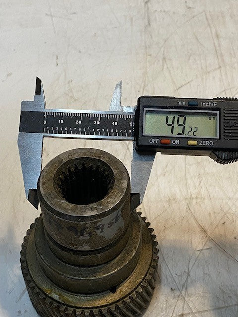 Crown Automotive Transfer Case Input Gear 4796956