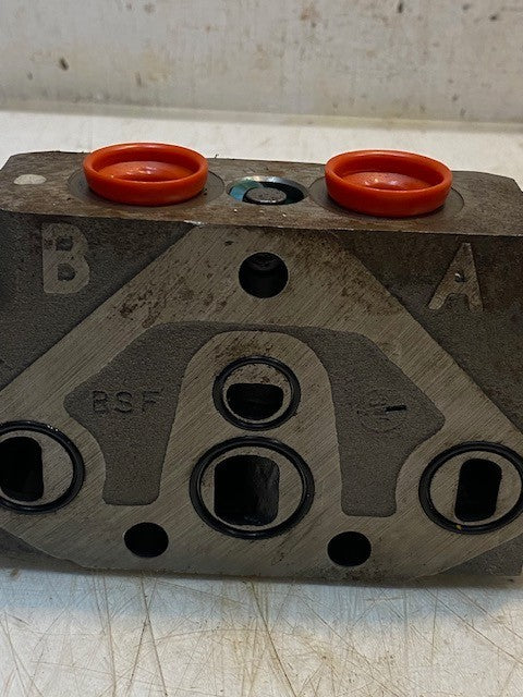 Hydraulic Control Valve Body Section BSF Made in UK 72013 | 9601