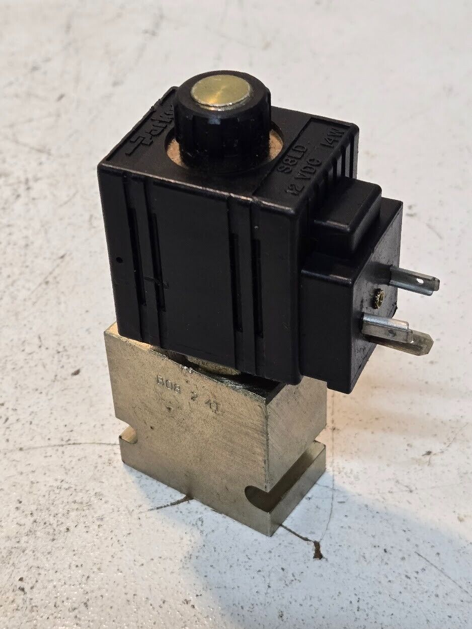 Parker S8LD Solenoid and B08-2-4T Valve Body