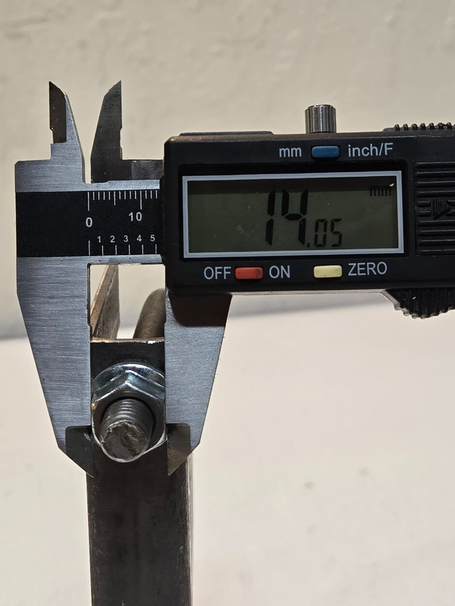 6 Quantity of 4" Exhaust Clamps 3/8" Threaded Ends 0.9lbs Each (6 Quantity)