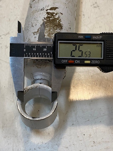 Shock Absorber 650341 | 009474 | 19" Long 3-1/2" W 61mm OD 26mm Bore