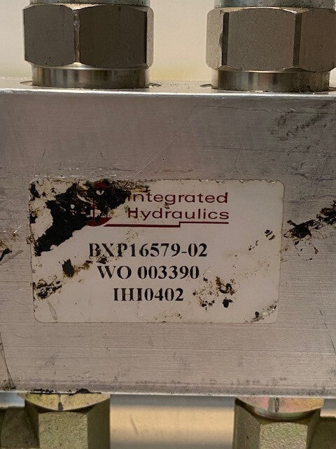 Integrated Hydraulics Cylinder BXP16579-02, WO 003390, IHI0402, 26mm Bore