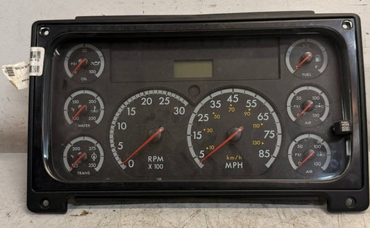 Freightliner M2 Instrument Cluster Assembly Gauge  Speedometer Display PP-T40