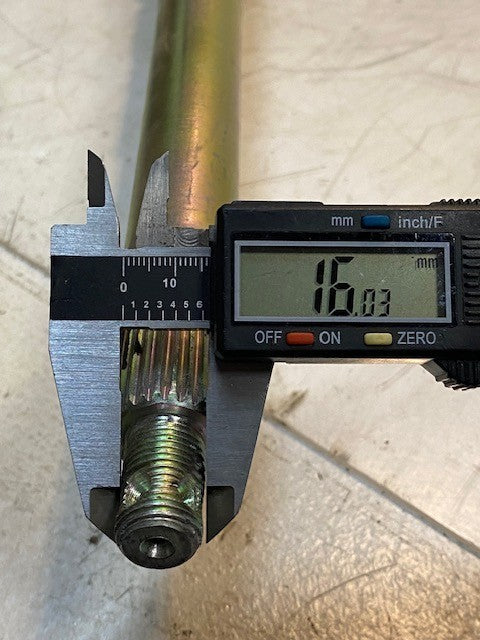 Rear Axle 179-4-04-08-C | 41-1/2" Long 16mm End 25mm Thread 24-Spline 100mm OD