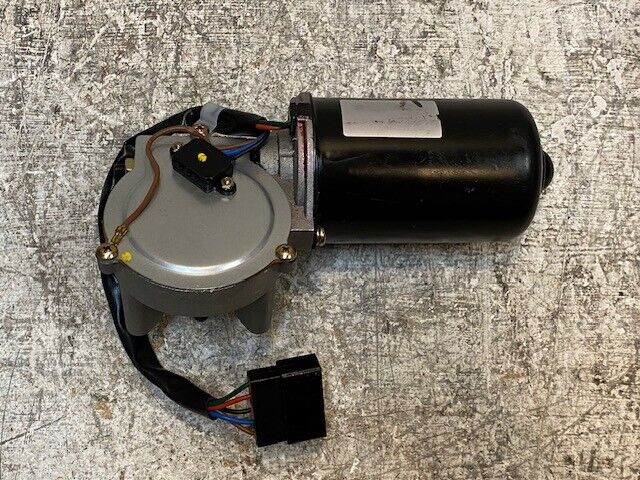 Wiper Motor 8-1/4" Long 68mm OD 8mm Thread 5mm Inside Thread