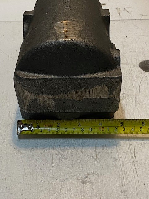 Hydraulic Lift Cylinder Fits Massey Ferguson Tractor 1671082M1