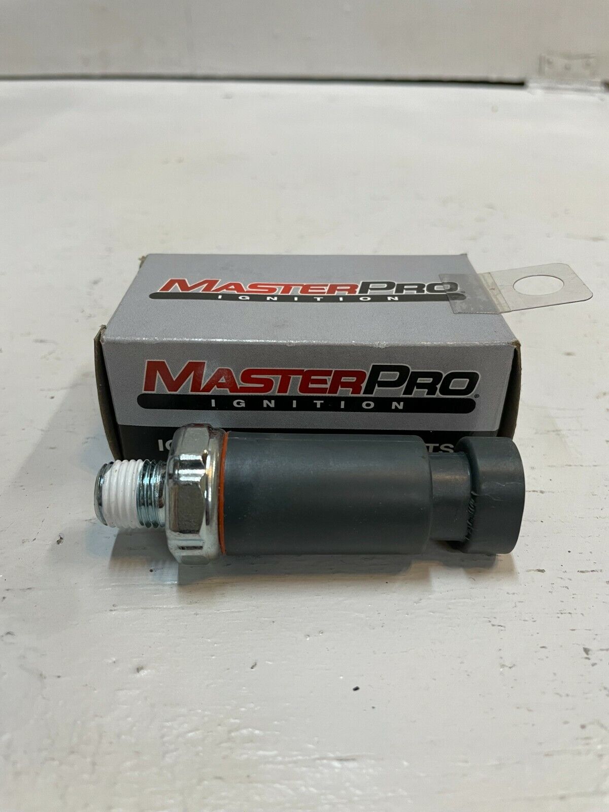 MasterPro Ignition 3 Terminal Oil Pressure Switch 8165