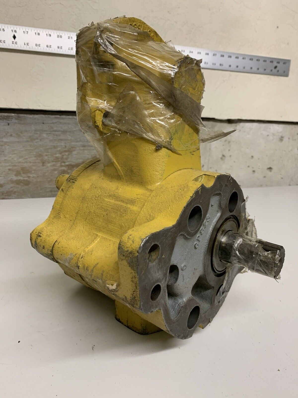 Caterpillar 6P8458 Manifold CAT 3P7688 Body 6P823