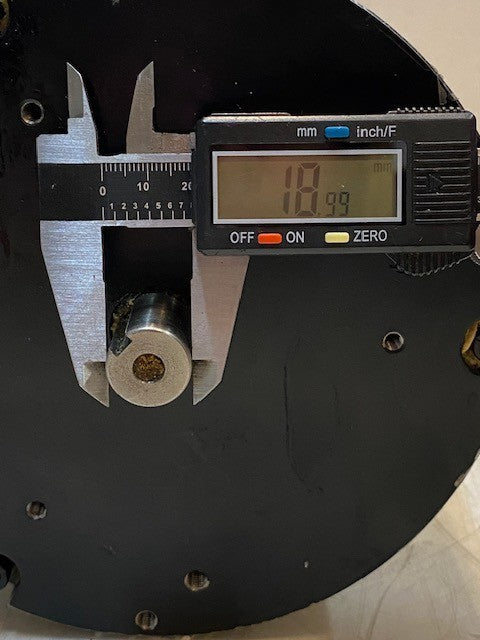 Advanced DC Motors Model ACX-1057 | 31 VAC Volts 77 Amps 156.4 Hz 4637 RPM