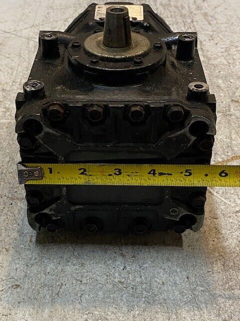 Freightliner A/C Compressor ET210L-25108C | 1071240