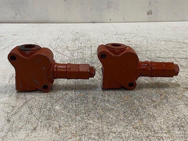 2 Qty of KYB C0610-30015 Plug Valves P1/2 (2 Quantity)