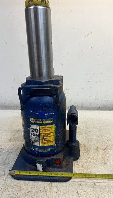 NAPA Professional 20-Ton Air Hydraulic Bottle Jack 791-2320A (No Hose or Handle)