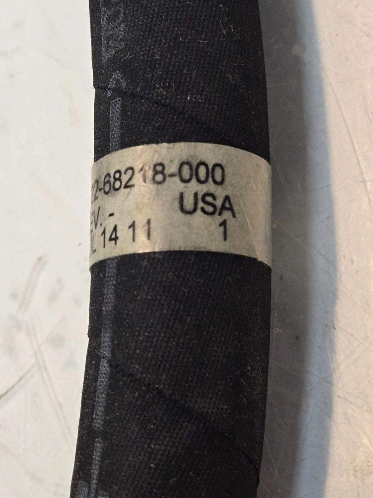 AC Compressor Hose A22-68218-000 for Freightliner | 18" Hose 30" Long 3/4" ID