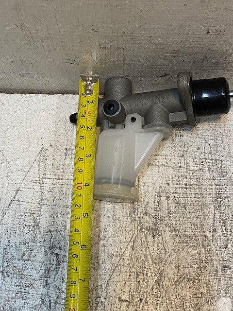 2 Quantity- Duralast 350132 For Subaru Clutch Master Cylinder 2176-18303 (2 Qty)