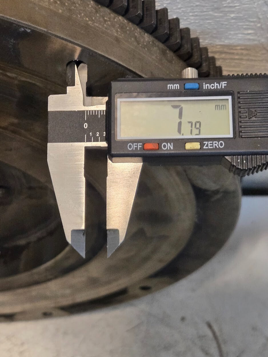 Flywheel 326311300 | 15" Diameter 65.6 Lbs | 3263113000098 | 153 Teeth