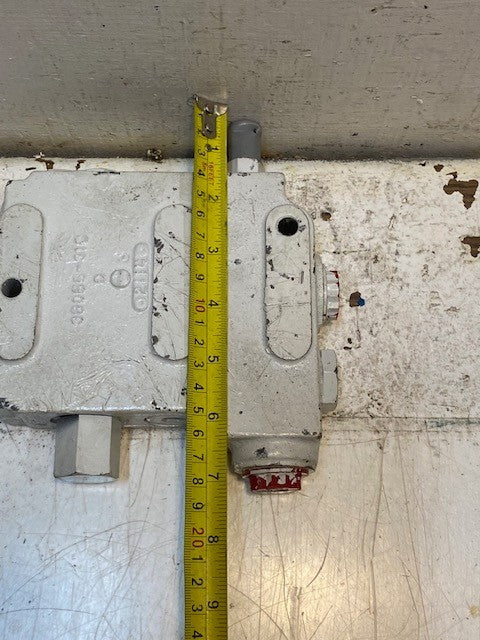 Hydraulic Control Valve 39055-31C | 2114 | 390P5