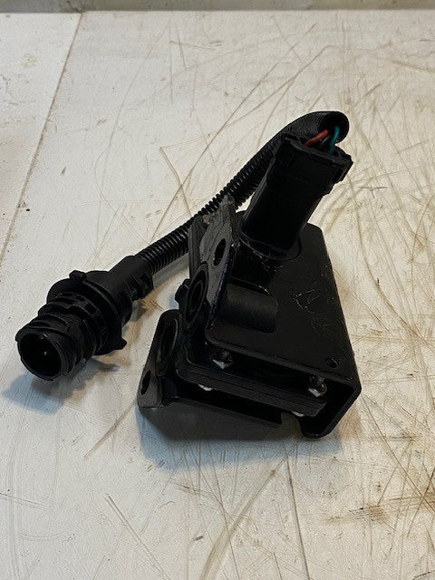 Exhaust Gas Differential EGR Pressure Sensor for Volvo Trucks 21442662 | 10W405