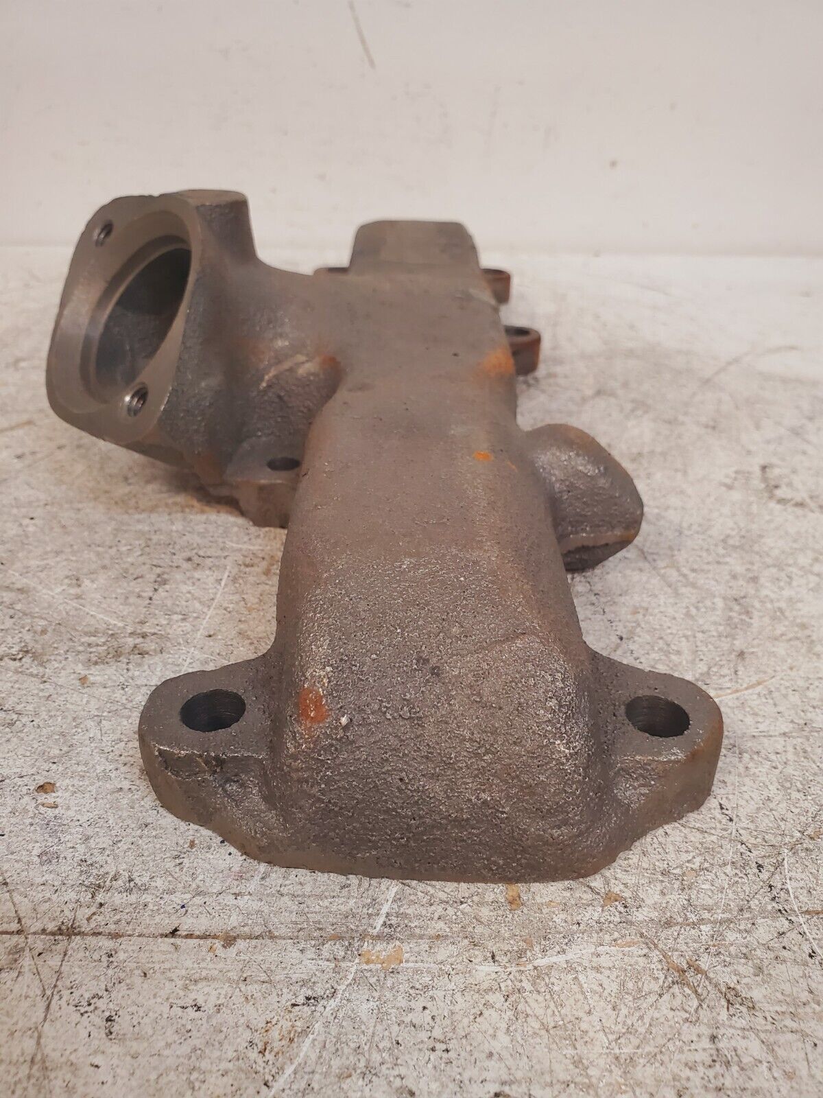 Exhaust Manifold Lenght 17.5" Width 4.5" Height 2"