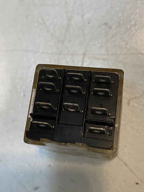 2 Quantity of Magnecraft 389CX-178 Power Relays 24VDC 20Amps (2 Quantity)