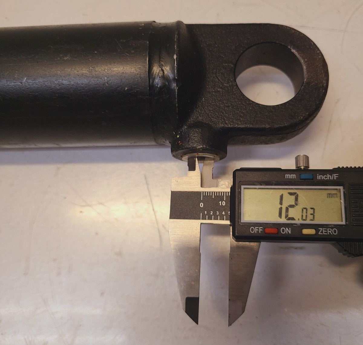 Power Steering Cylinder Part Number A99 | A 99