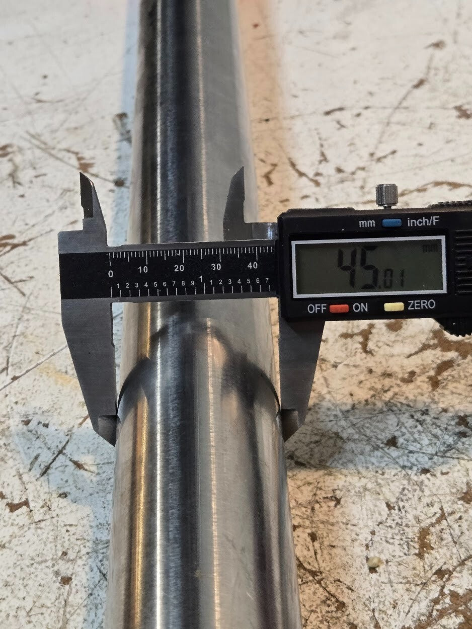 Cylinder Rod 45mm Diameter 31.25" Overall Length 53.9mm End Bore 25.3mm Thread