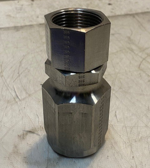 Female Tube Pipe Swivel Fitting SSP 316 | UZM | WLZ | 4" Tall 31mm ID 44mm OD