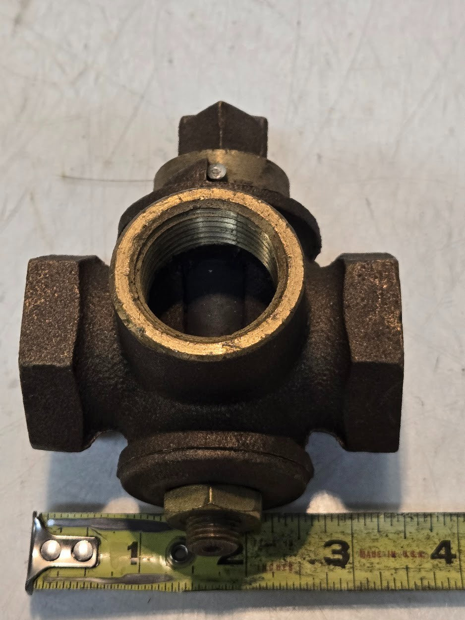 McDonald 150 3-Way Brass Valve 1 in FNPT Ports | Quarter Turn | 1-3/4 in Hex